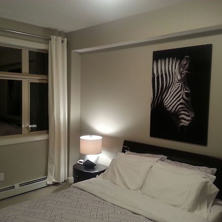 Pinnacle Inn & Suites Aspen カルガリー エクステリア 写真